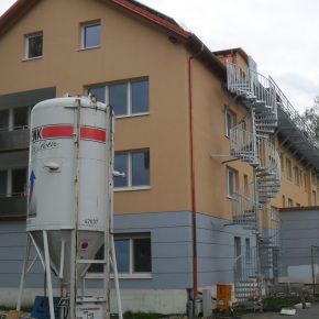 Wohn- und Geschäftshaus 1